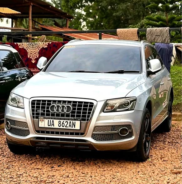 A picture of Audi Q5 2014 for sale 45millions call 0755622807