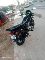 A picture of Boxer BM 125 X imenyooka sana
