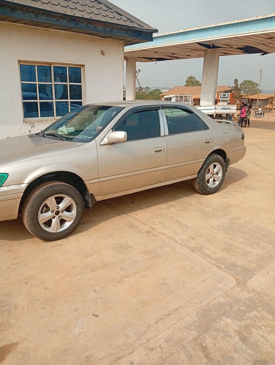 A picture of Toyota Camry tiny light