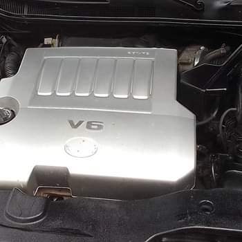 A picture of Toyota Camry 07 08 sport edition untouched engine and gear