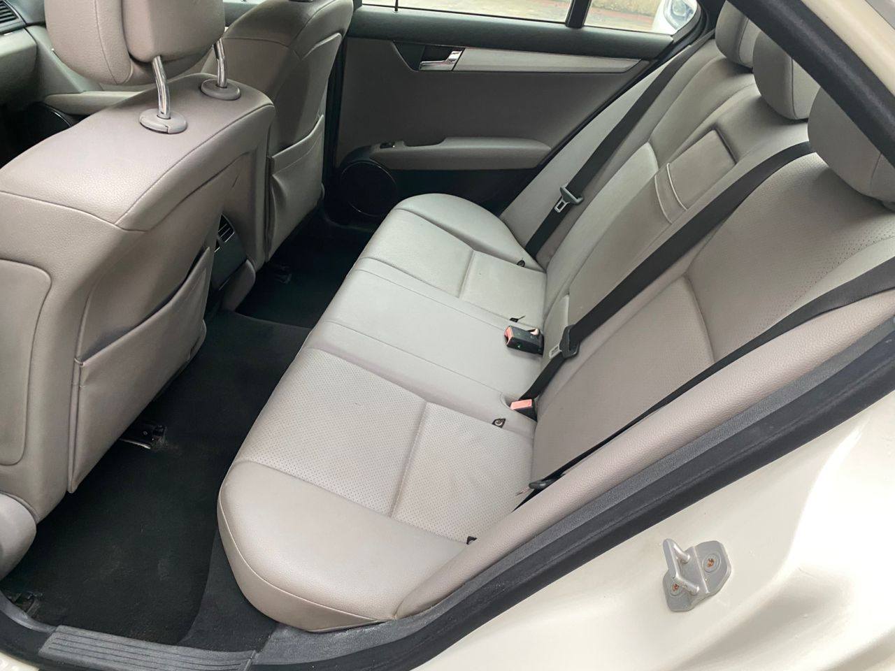 A picture of 2009 Mercedes Benz C300 toks standard