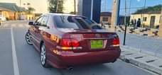 A picture of 2006 toyota crown arthlete
