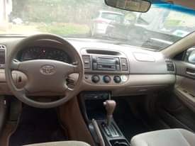 A picture of 04 camry