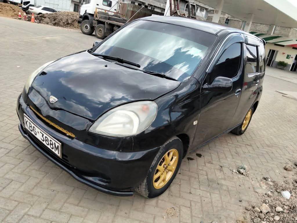 used toyota funcargo
