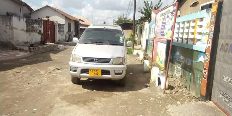 A picture of Toyota Noah