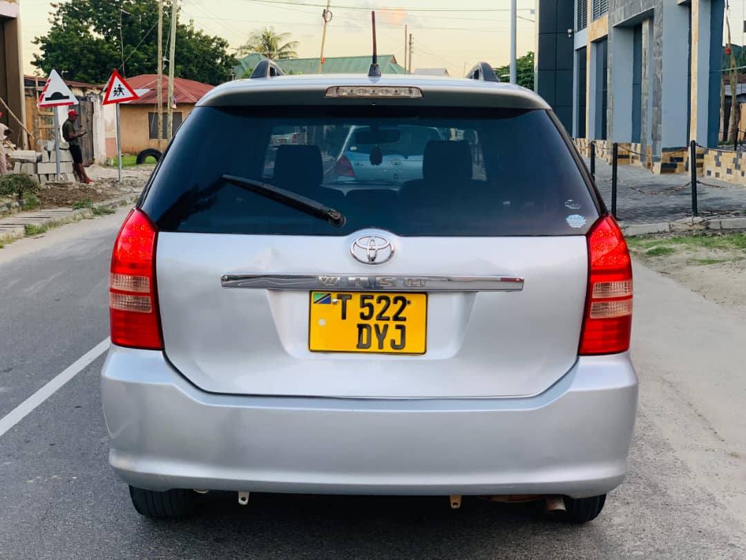 A picture of TOYOTA WISH