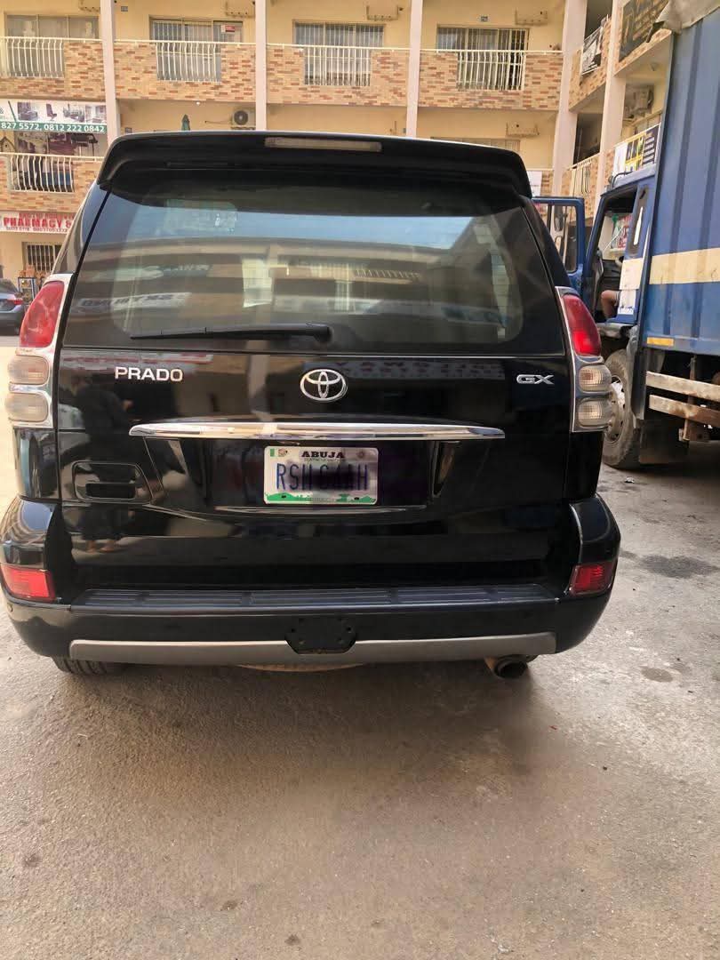 A picture of 2009 Toyota Prado 2008 2009