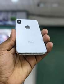 A picture of IPhone X