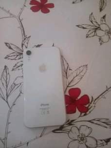 A picture of IPHONE XR ICLOUD LOCKED
