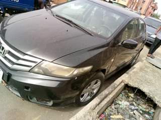 A picture of Honda Civic 2012
