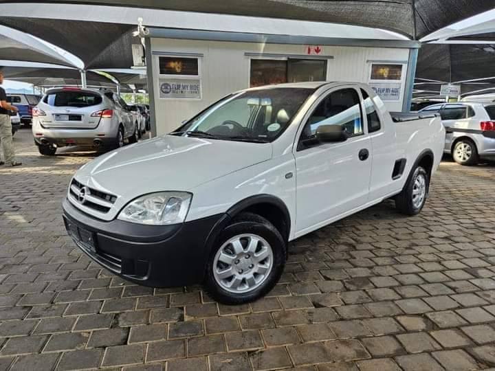 corsa utility