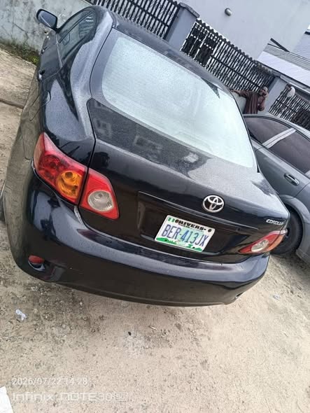 A picture of Clean 09 used Corolla Manual gear