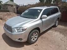 A picture of 2010 Toyota Highlander