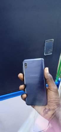 A picture of Samsung A10 2gb 32gb at only 210k