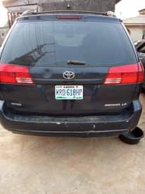 A picture of Toyota Sienna 2005 fast deal