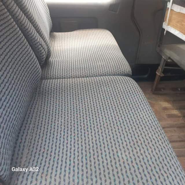 A picture of MANUAL MINI BUS