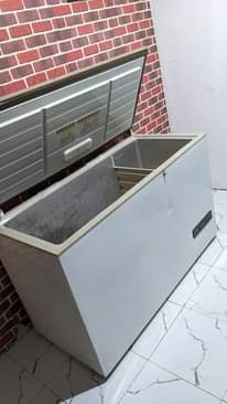 A picture of FREEZER L 400