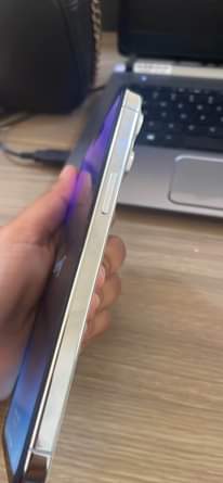 A picture of Iphone 15 pro max