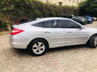 A picture of Honda Crosstour 2010
