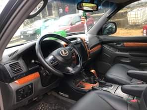 A picture of This car is Lexus 470 2008model upgraded to lexus GX
