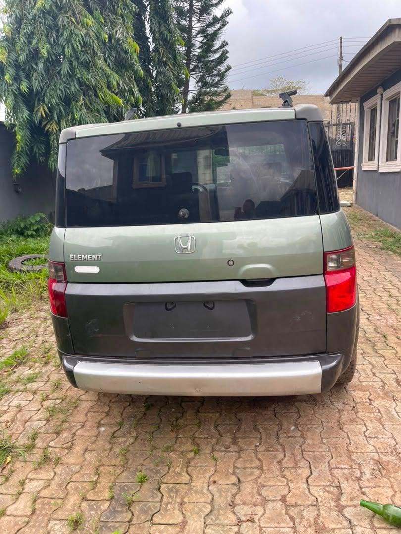 A picture of 2007 Honda Element