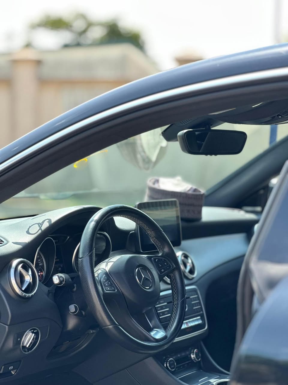 A picture of GOOD DEAL FOR SALE.. DIRECT BELGIUM MERCDES BENZ CLA250 4MATIC