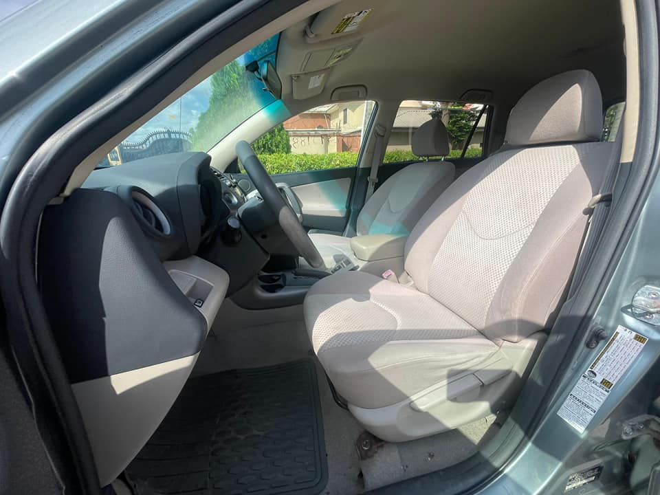 A picture of  Foreign used 2007 Toyota RAV4 