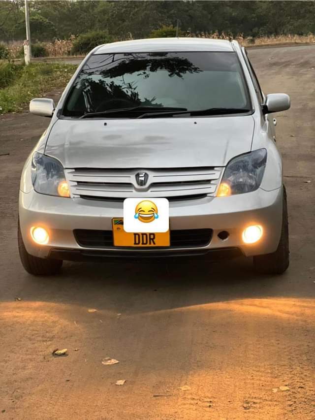 used toyota ist