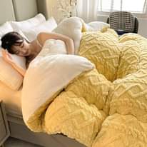 A picture of Tufted Woolen Duvet 