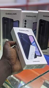 A picture of Samsung A05 and A15