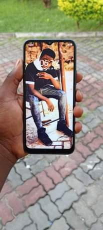 A picture of infinix smart 6