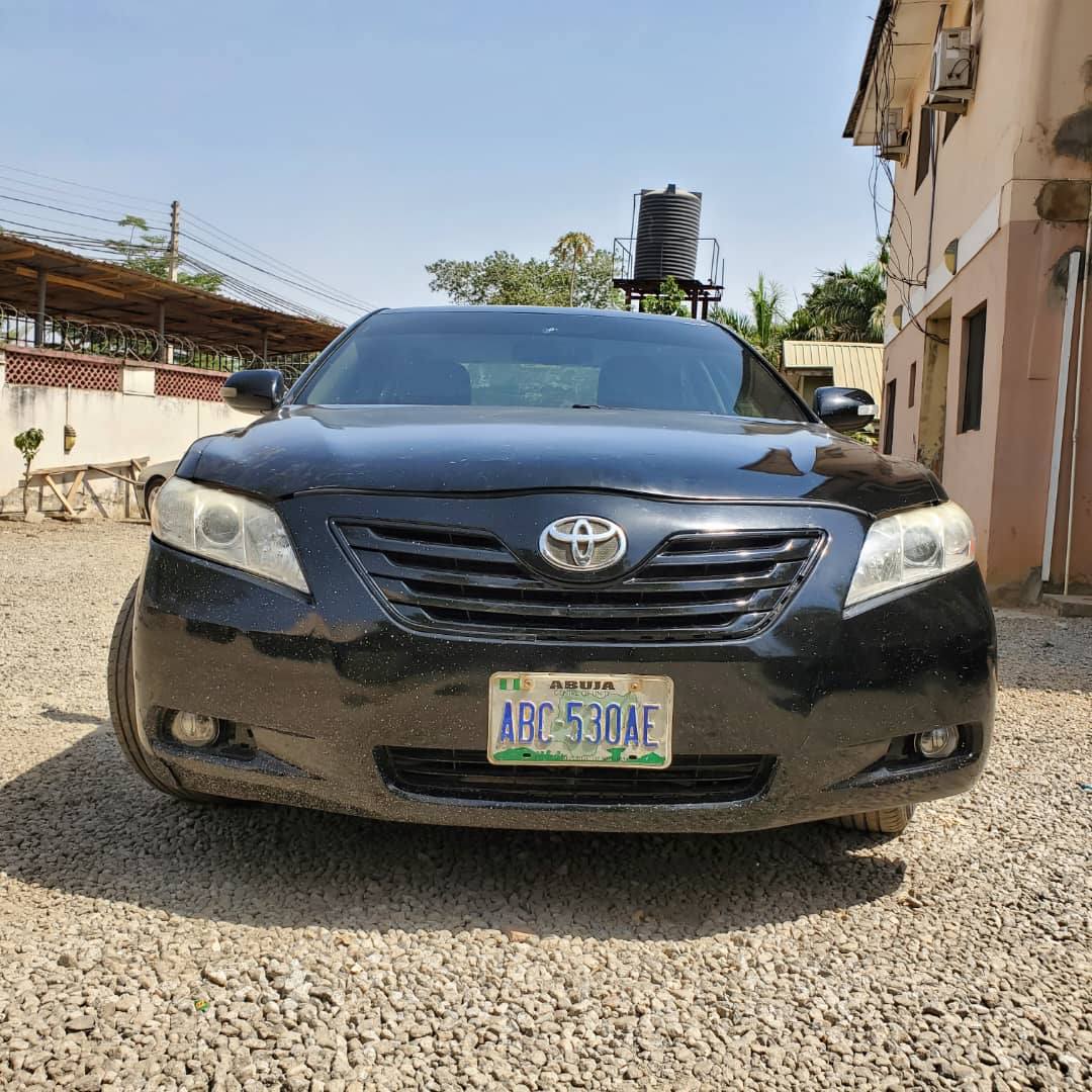 A picture of Super sharp Toyota Camry muscle 2010 with VENZA ENGINE everything