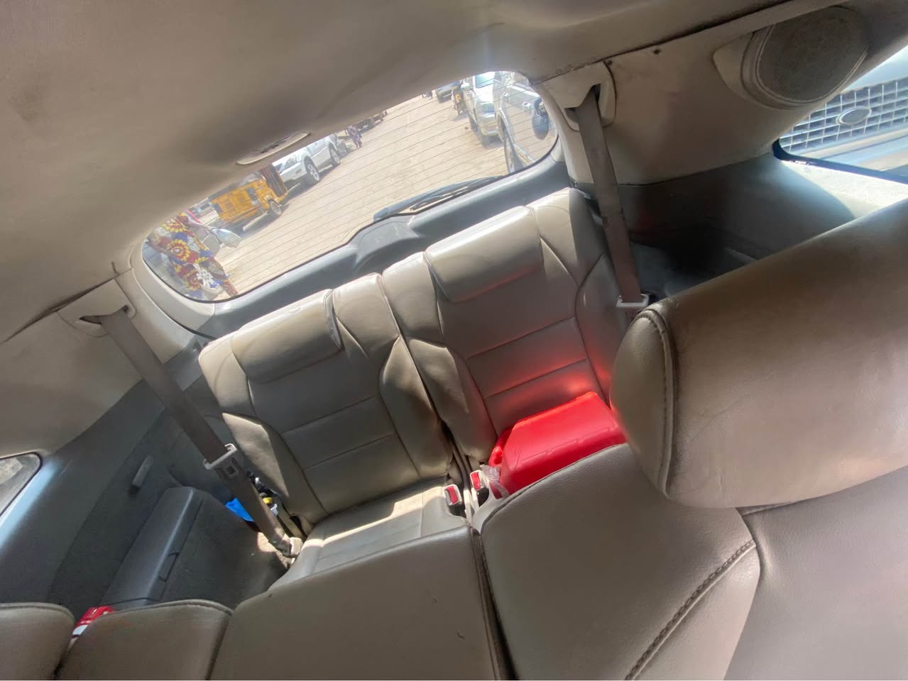 A picture of Accura mdx 2009