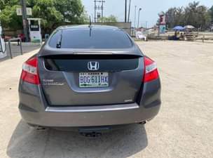 A picture of Honda Crosstour 2010