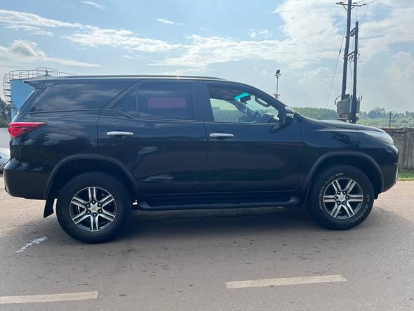 A picture of Toyota Fortuner