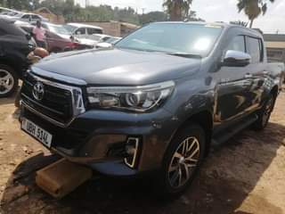 used toyota hilux