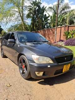 used toyota altezza