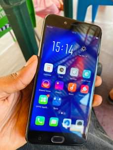 A picture of Oppo a77