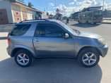A picture of Rav4 short chases