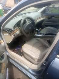 A picture of E 320 Mercedes 4 matic Benz Everything is working perfectly