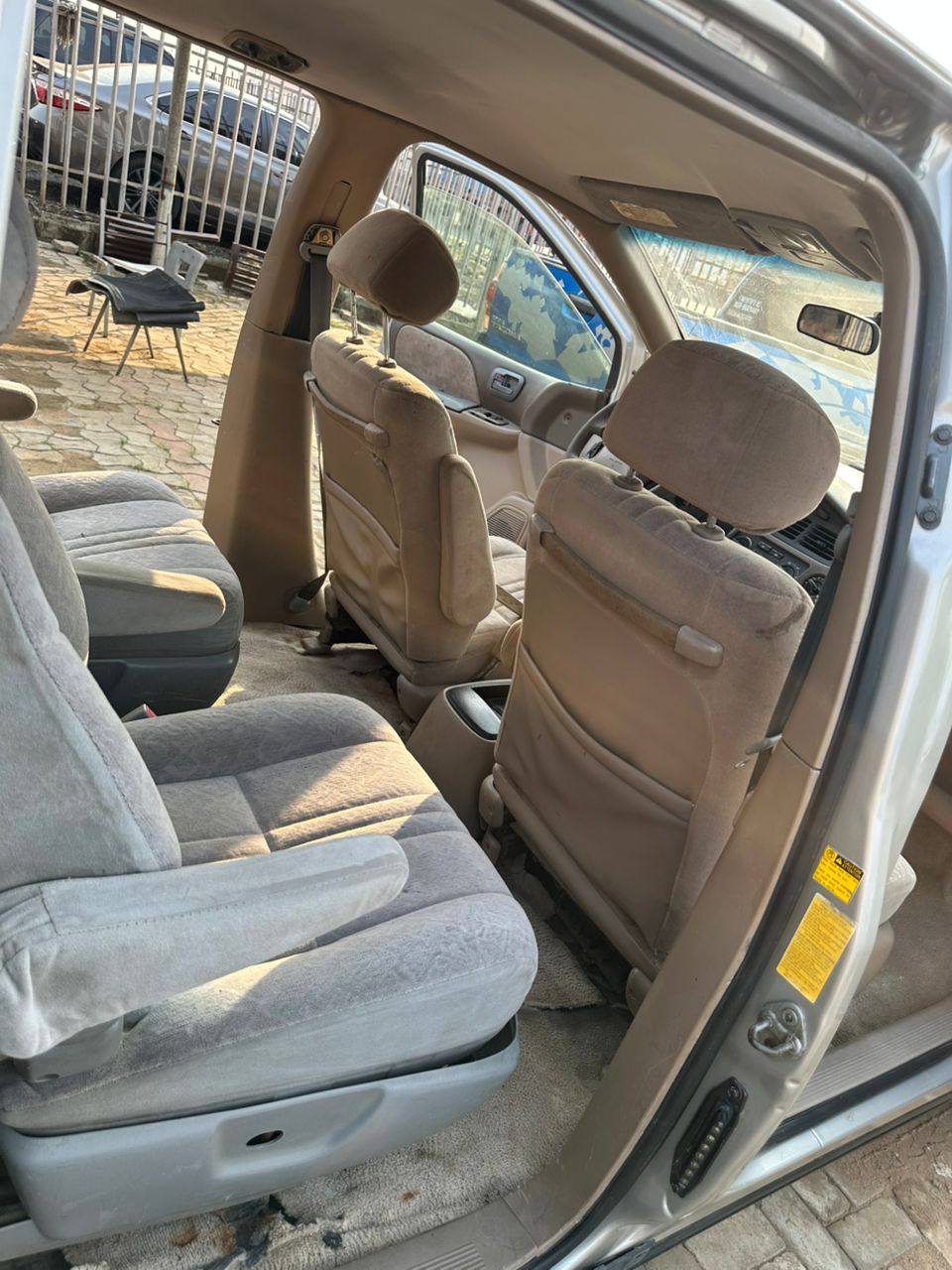 A picture of FOREIGN USED 2002 SIENNA 7 8M LAST