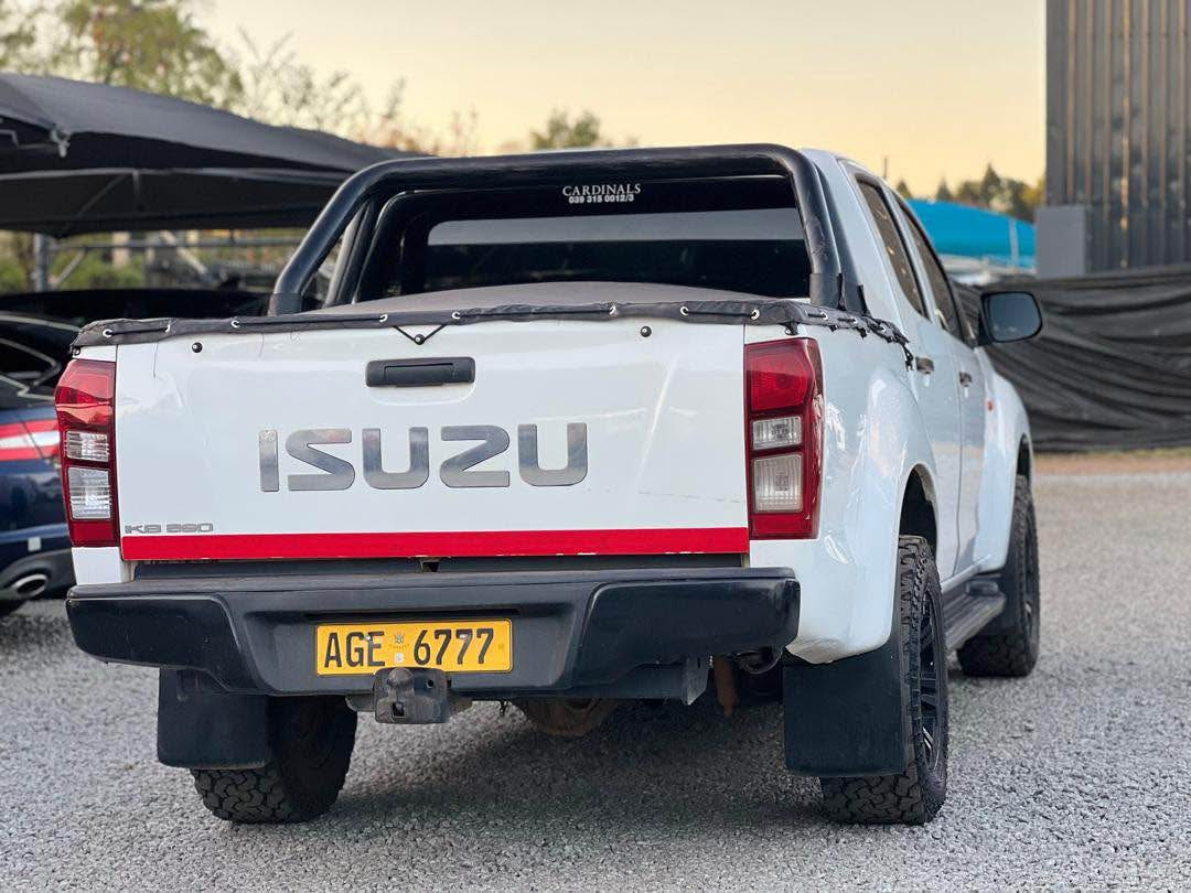 classifieds/cars isuzu