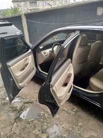 A picture of Top grade and neat Toyota Avalon dashboard Price 1 7m