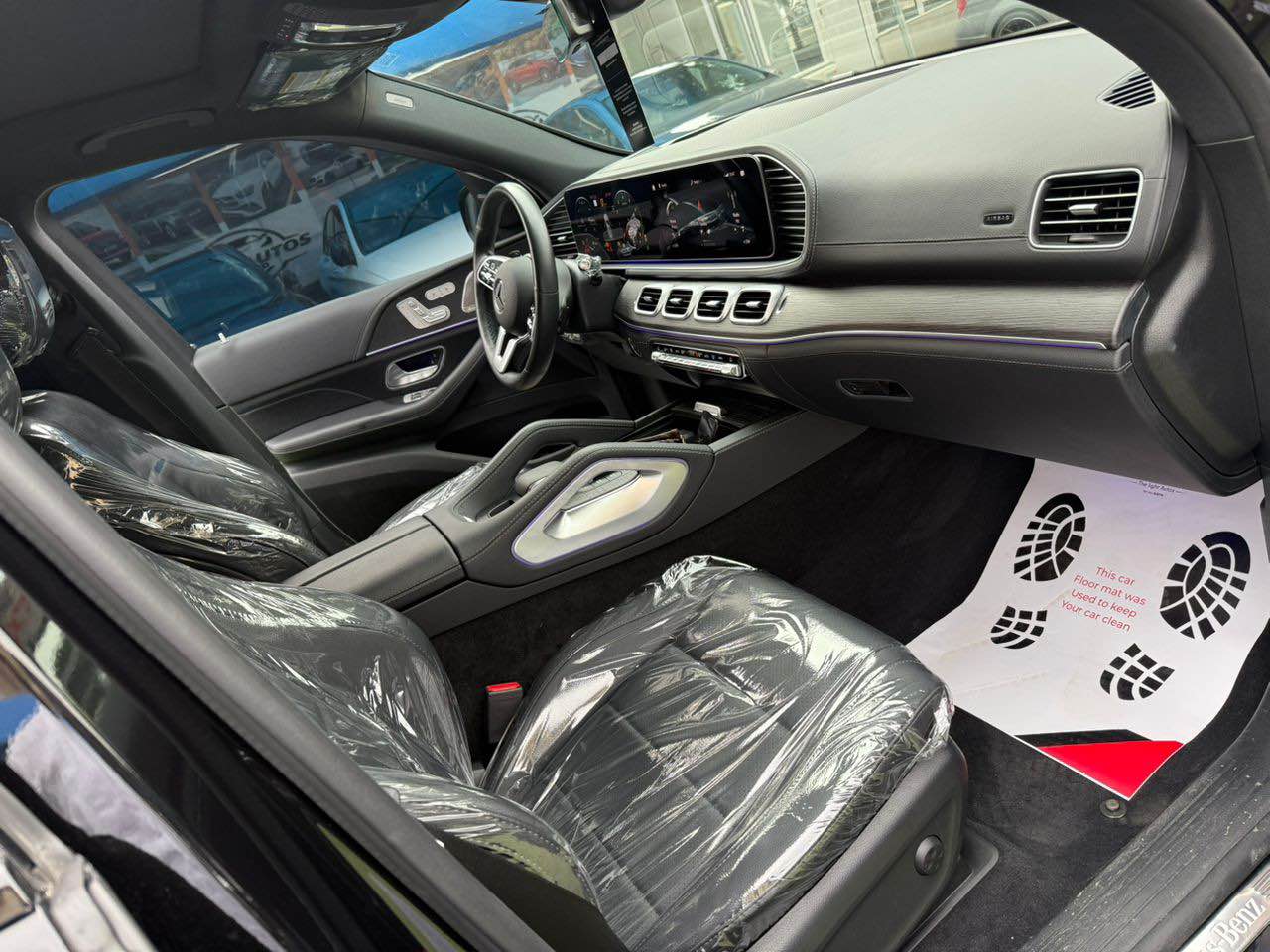 A picture of Super cool 2023 model of GLE350 fullest option going for