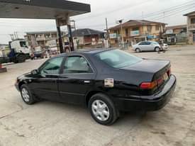 A picture of Toyota camry 2002