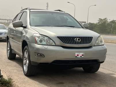 A picture of Extremely clean Belgium escape 2006 RX330 Lexus with superb performance