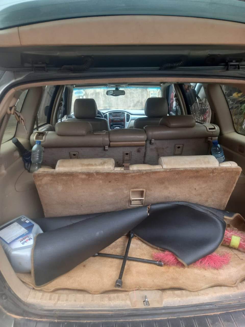 A picture of 2005 TOYOTA HIGHLANDER