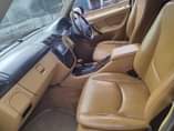 A picture of ML 320 Benz