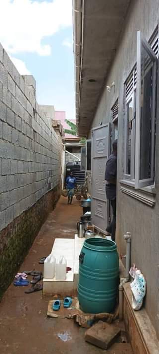 A picture of New built house at kawanda