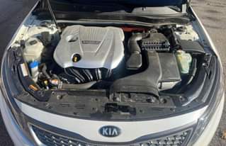 A picture of 2014 Kia Optima EX Hybrid Sedan 4D